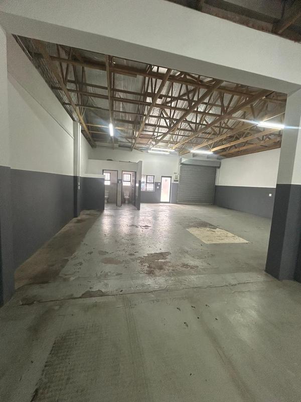 To Let commercial Property for Rent in Fairview Eastern Cape